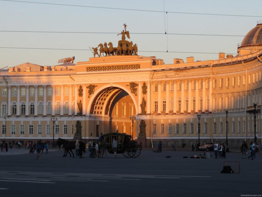 place du palais st petersbourg