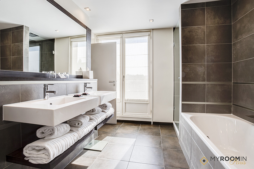 villa saxe hotel myroomin