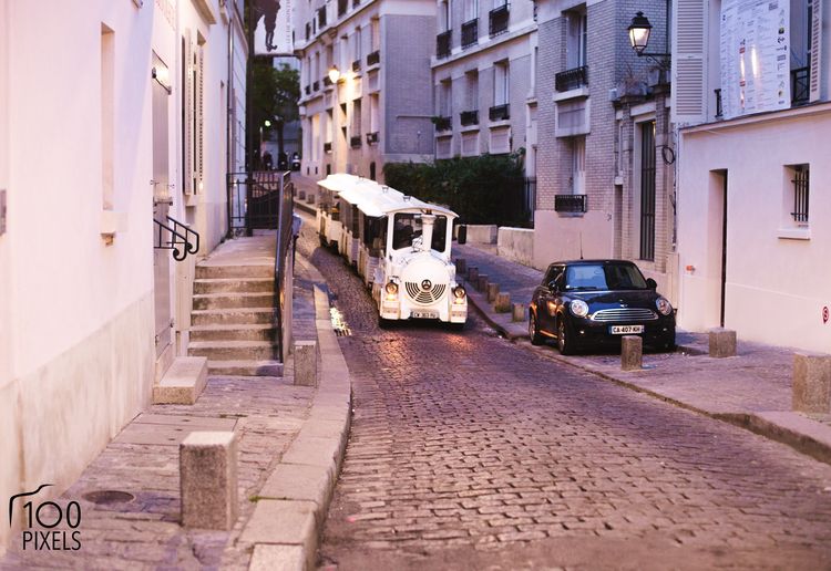 little train montmartre